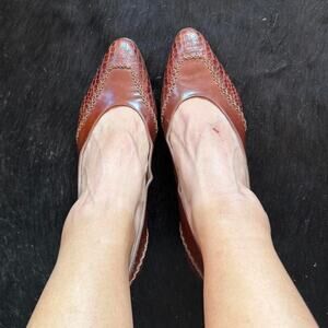 Vintage Bally Brown leather loafers with exotic skin accents size 8